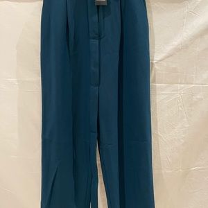 Club Monaco cropped pants.